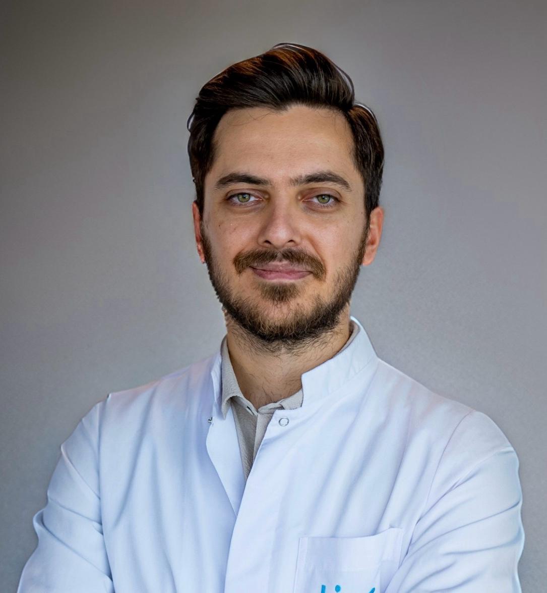 Dt. Özgür Ozan Aksakal